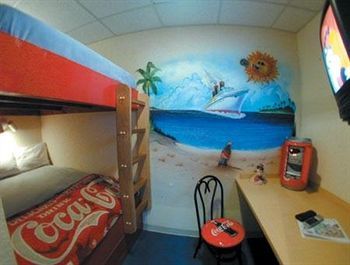 Holiday Inn Express & Suites Нассау Экстерьер фото